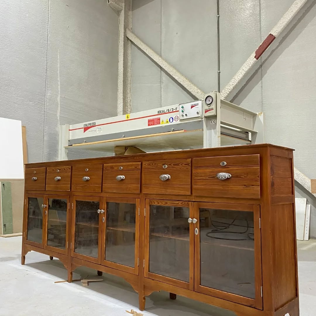 Restauración de mobiliario antiguo